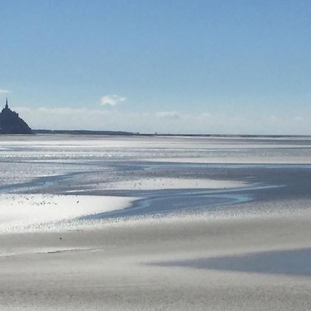 Chambre A Proximite De La Baie Du Mont Saint Michel Avranches Saint-Senier-sous-Avranches Exterior foto